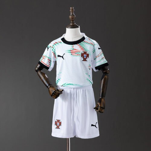 Portugal Kit Criança Alternativo 2025