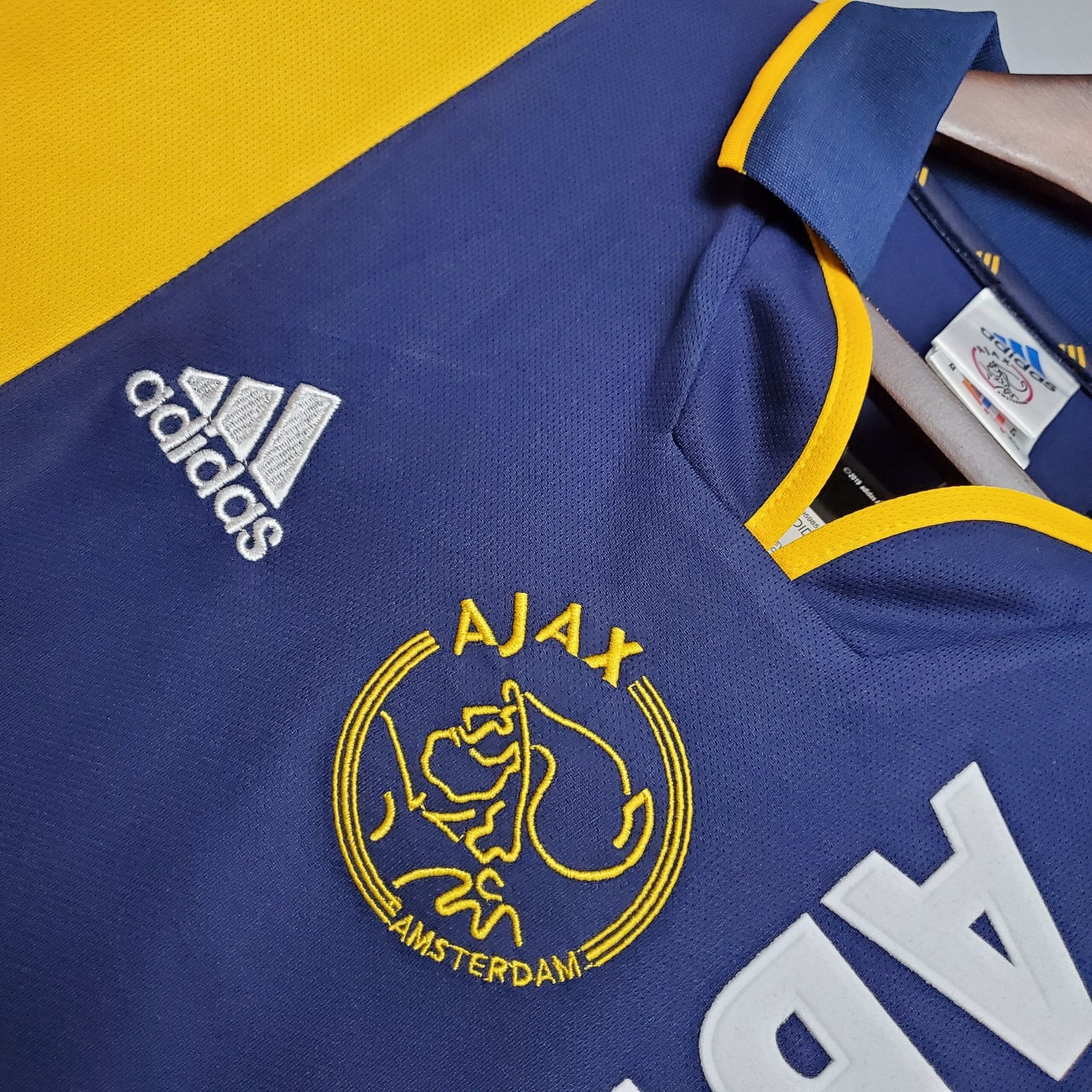 Ajax Alternativa 2000/01 - Image 2