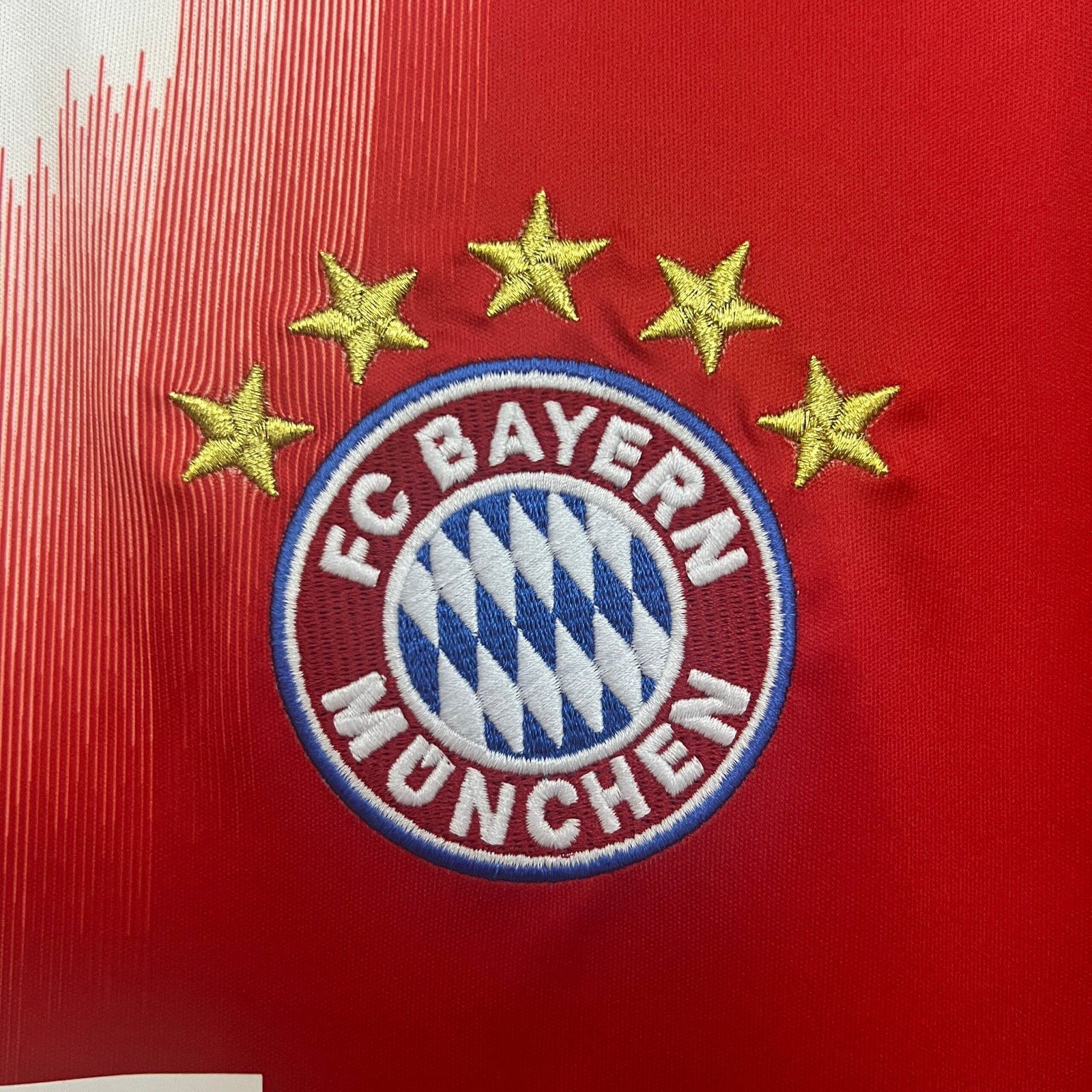 Camisola Bayern Munique Principal 2025/26 - Image 2