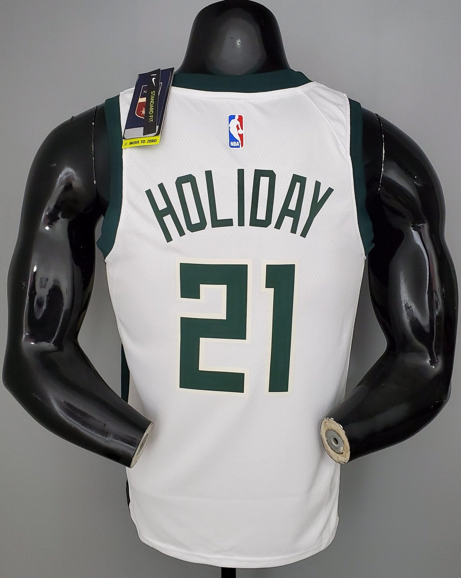 Milwaukee Bucks - Image 2