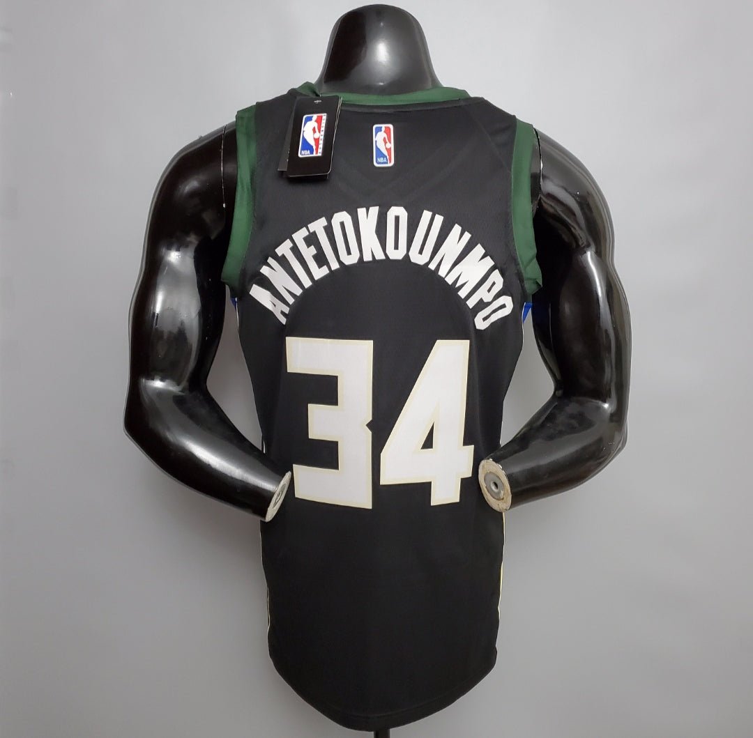 Milwaukee Bucks - Image 2
